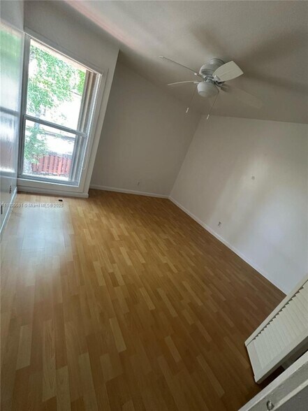 Building Photo - 8247 NW 8th Pl