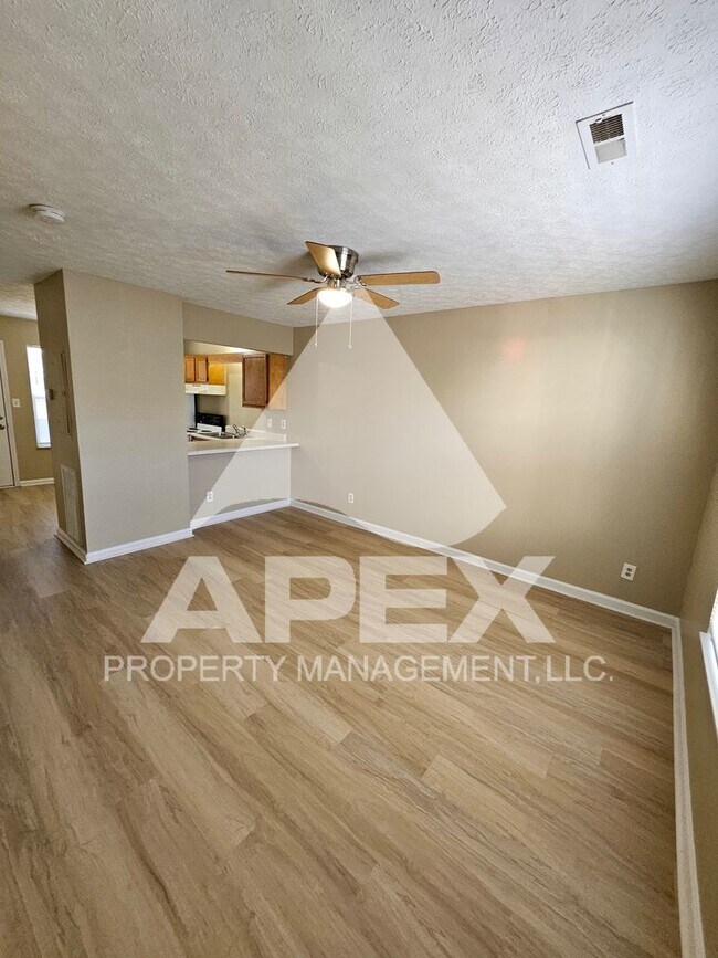 Building Photo - Nice 2 Bd | 1.5 Ba Townhouse in West Knox ...