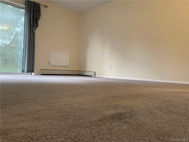 Building Photo - 100 Hillside Dr