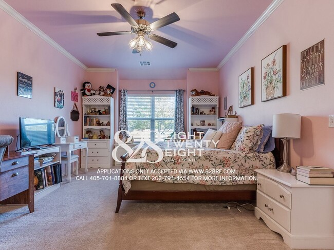 Building Photo - **COMING JANUARY 2ND!!!** STUNNINGLY BEAUTIFUL SPACIOUS 5 BED/3 BATH HOME IN ST JAMES PARK!