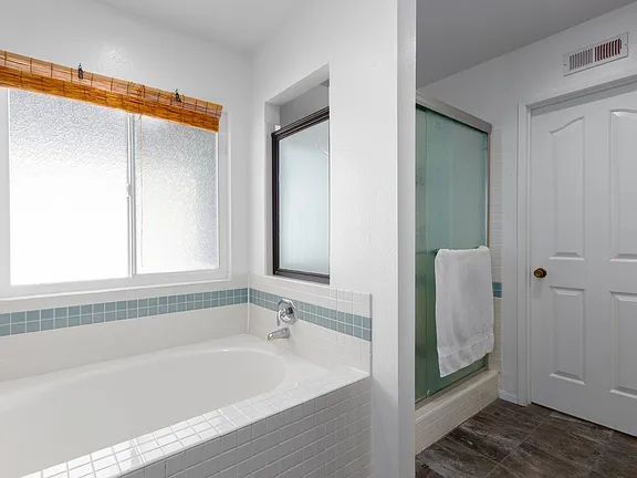 Building Photo - NO MIN CREDIT SCORE REQUIRED, BK OKAY, PAS...