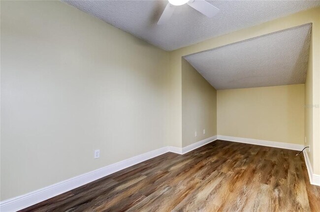 Building Photo - 6101 Lanshire Dr