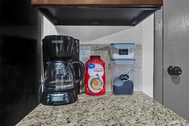 Building Photo - 2311 Chelsea Knoll Ln