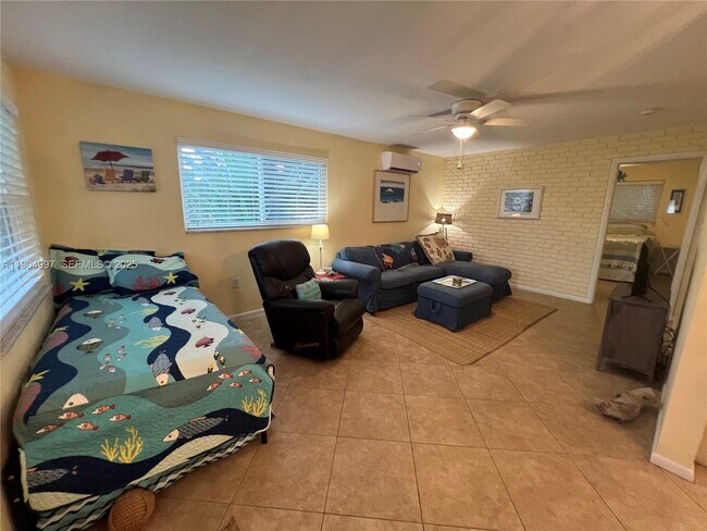 Building Photo - 108 Bravado Ln