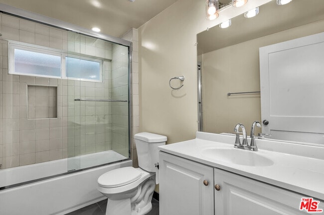 Building Photo - 5322 Weatherford Dr