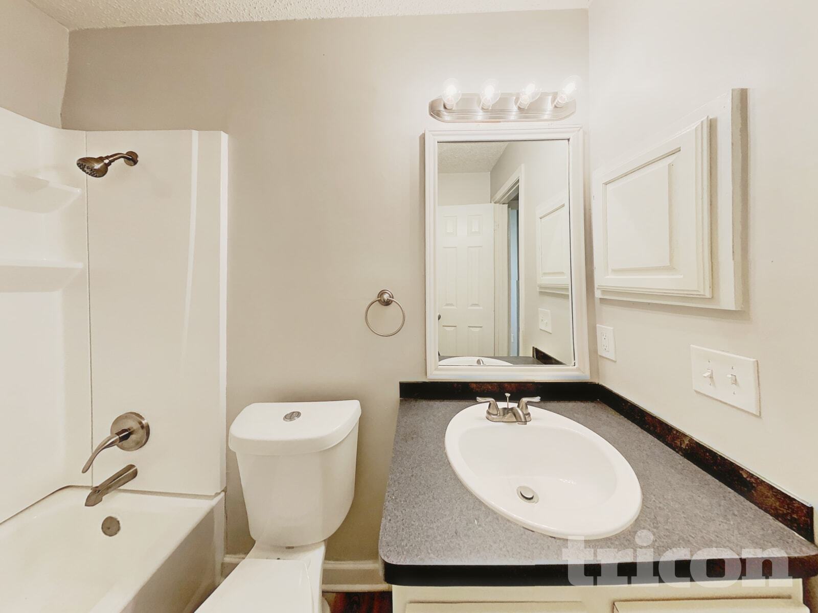 Building Photo - 212 Sunset Dr