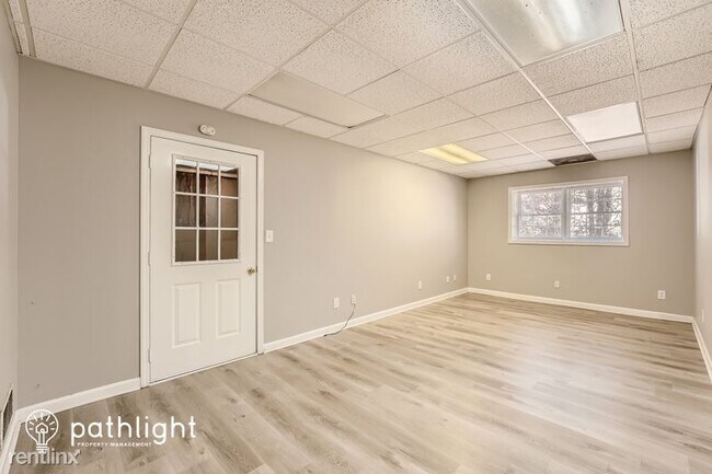 Building Photo - 5 br, 2 bath House - 109 Jay Wood Dr UNIT