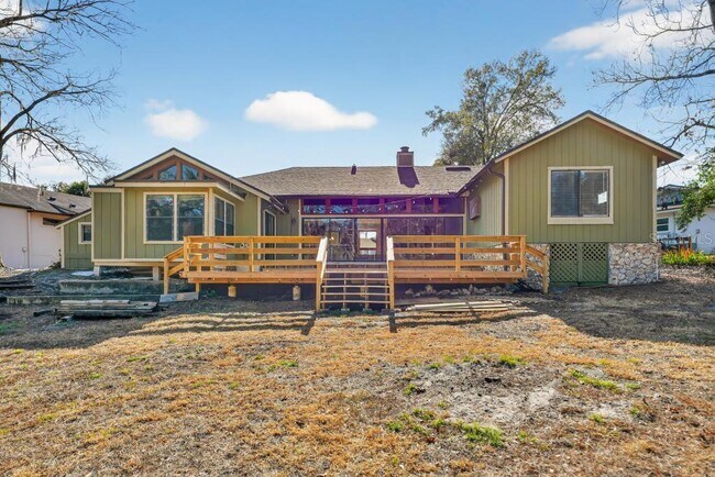 Building Photo - 234 Duncan Trail