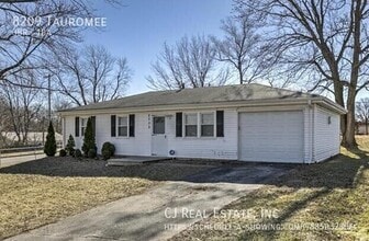 Building Photo - 8209 Tauromee-