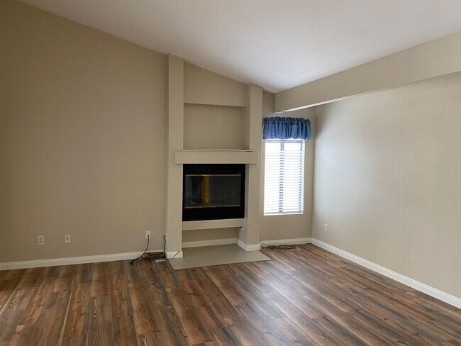 Building Photo - 3611 Kim Ct