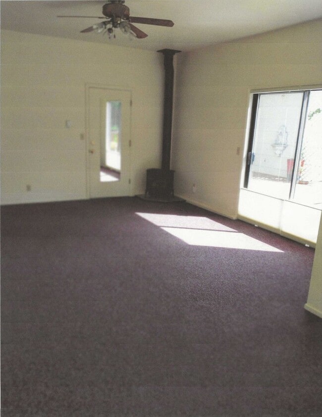 Building Photo - Available August 6th: Must See Mid Century...