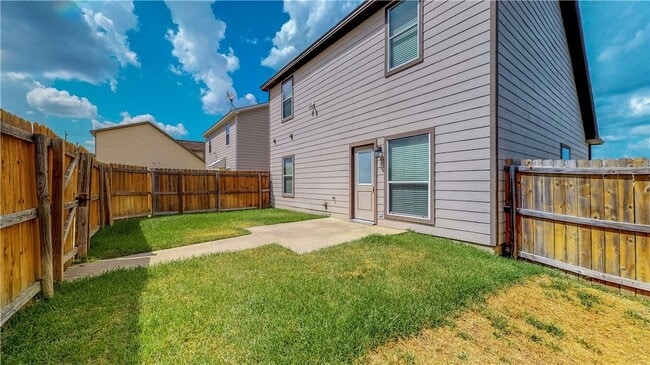 Building Photo - 6902 Appomattox Dr