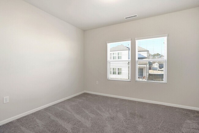 Building Photo - GREAT HOME IN LAKEVIEW RIDGE IN GROWING FUQUAY-VARINA