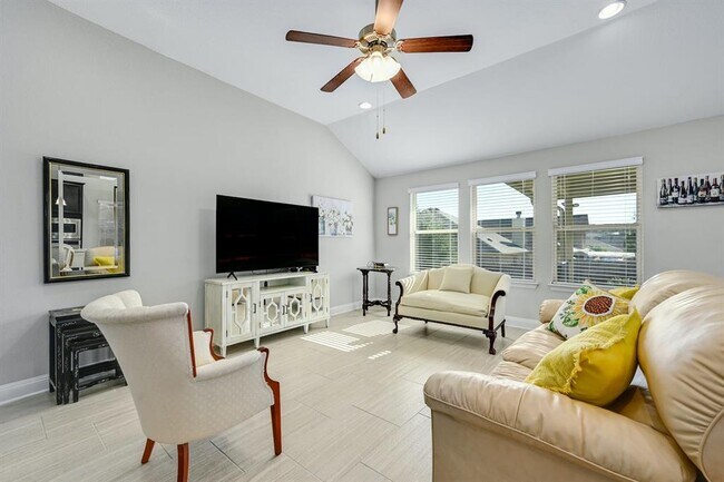 Building Photo - 5805 Buchanan Draw Rd