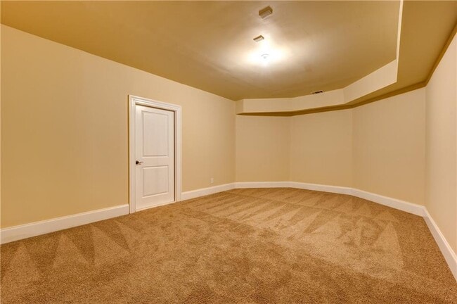 Building Photo - 1049 Highland Village Trail