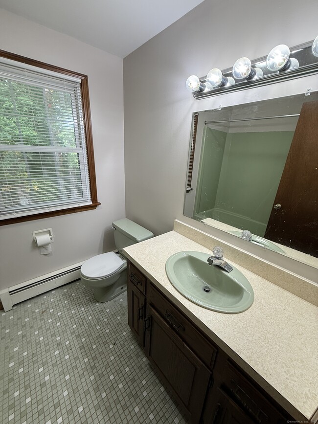 Building Photo - 276 Carriage Way