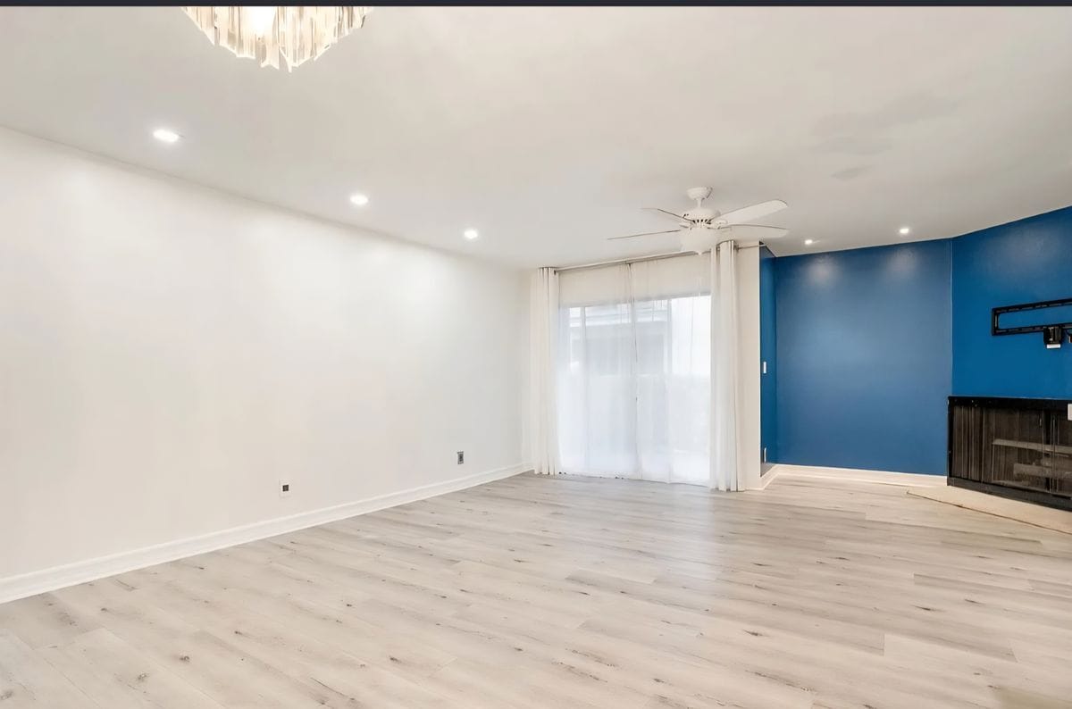 Building Photo - 355 S Madison Ave