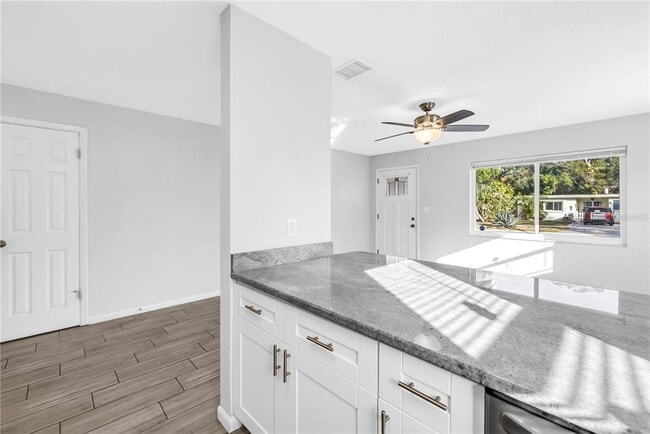 Building Photo - 5026 3rd Ave S