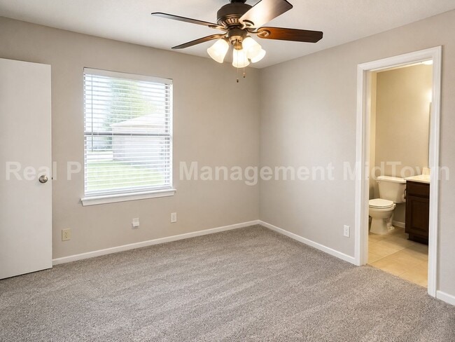 Building Photo - 4209 Wingrove Dr
