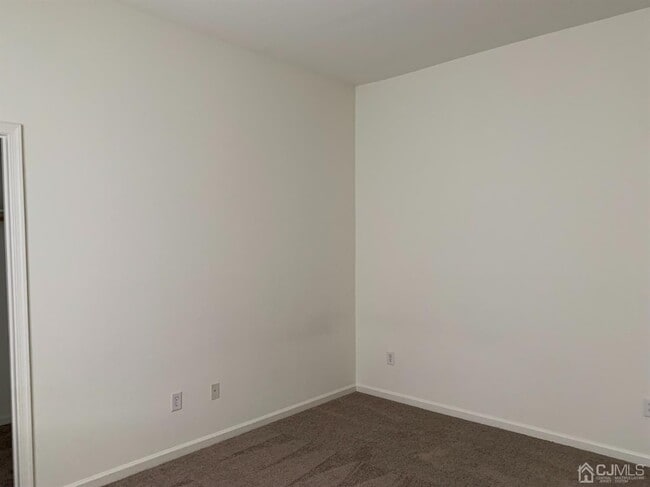 Building Photo - 200 Freeman St