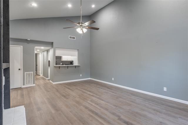 Building Photo - 727 Sceptre Cir