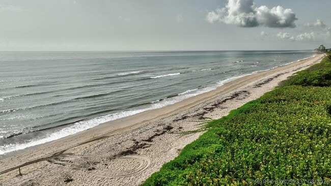 Building Photo - 7420 S Ocean Dr