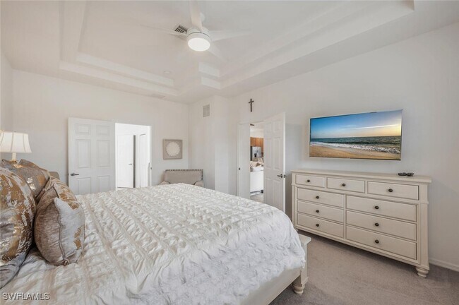 Building Photo - 5583 Lago Villaggio Way