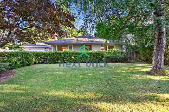 Building Photo - Charming 2-Bedroom Retreat in Bellevue - Cozy Comfort Awaits!