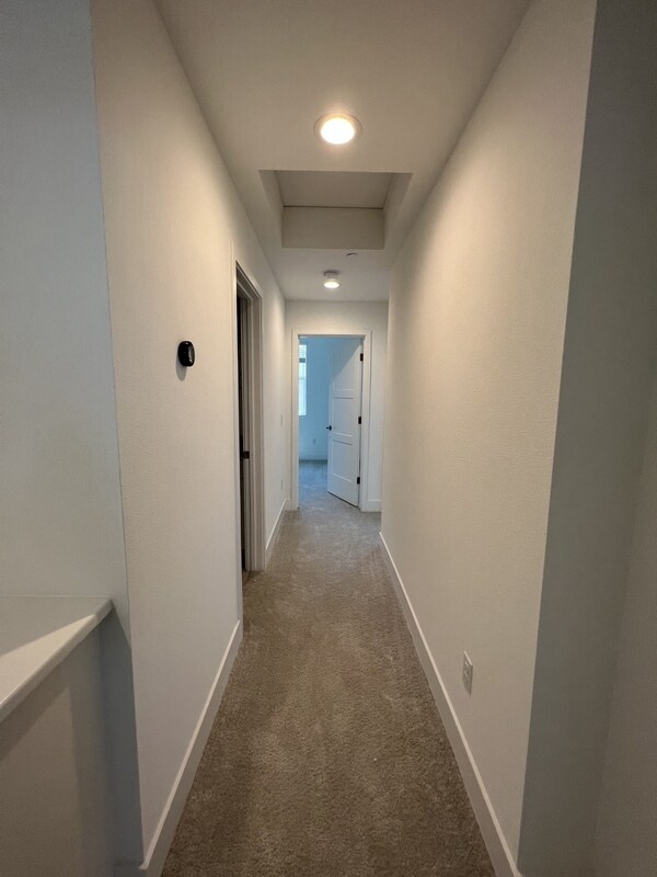 Building Photo - 426 Semillon Ln