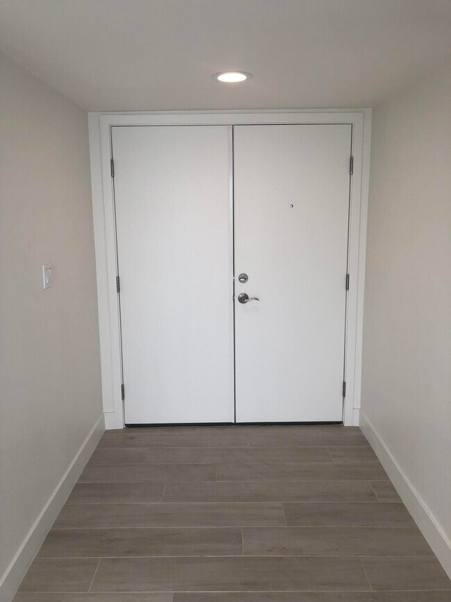 Building Photo - 97 Torremolinos Dr
