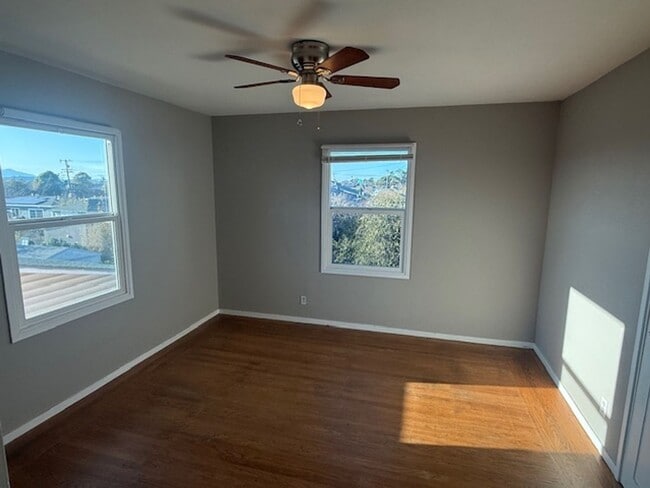 Building Photo - Beautiful Richmond Annex Home with Updated Kitchen & Bath + Bonus Room