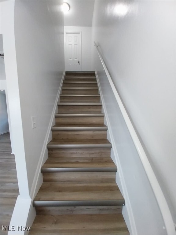 Building Photo - 1593 Lee Terrace Dr