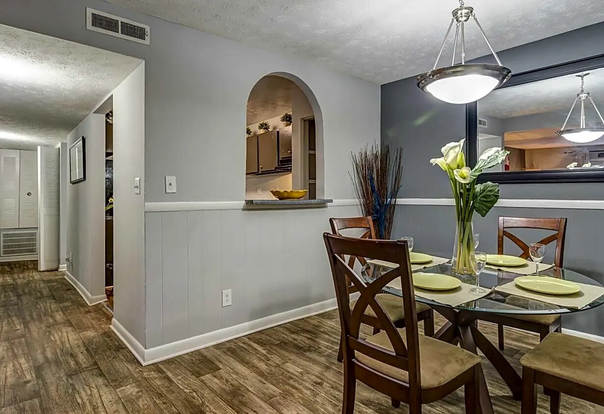 Lakeview Apartment Homes Stone Mountain Ga Apartment Finder