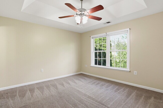 Building Photo - 24 Mabel Ln