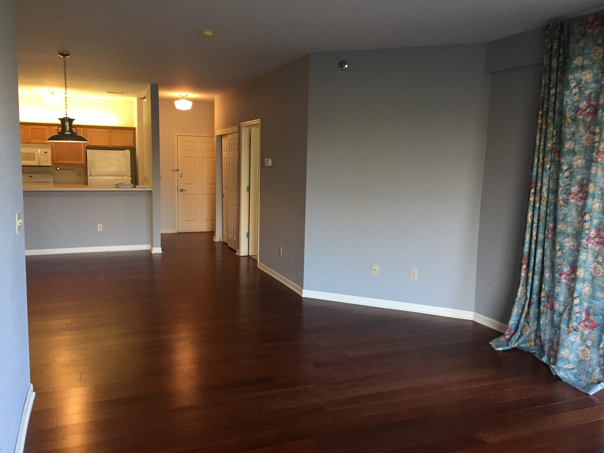 Building Photo - 6995 S Riverwood Blvd