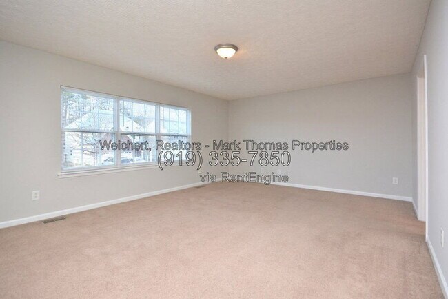Building Photo - 905 Reedy Way