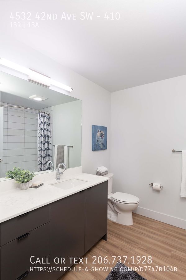 Building Photo - 4532 42nd Ave SW