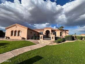 Building Photo - 3550 E June Cir