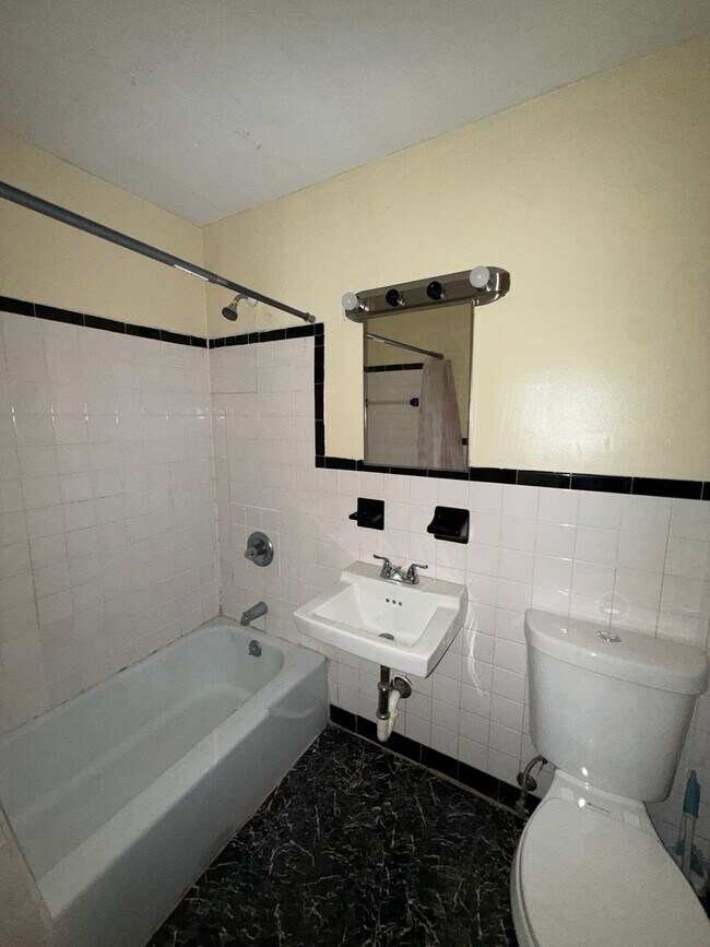 Interior Photo - 105 Preston St.