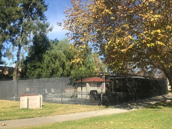 Building Photo - Cooley Ranch Home with NEW Paint NEW flooring