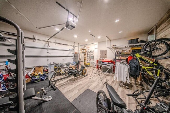 Building Photo - 4303 Isabella Cir