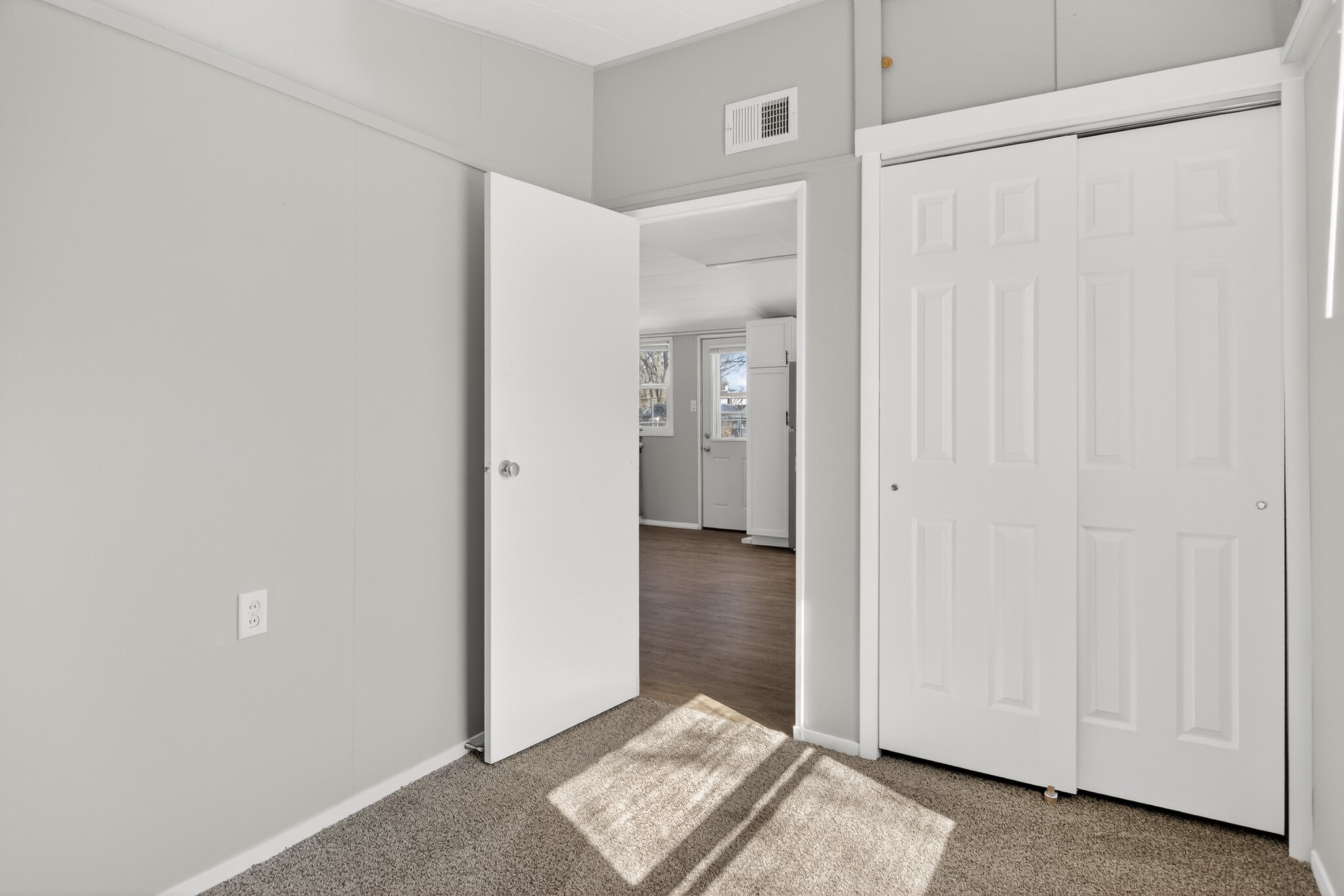 Building Photo - 7525 Mildred Rd