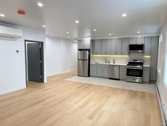 Building Photo - 48-23 44th St