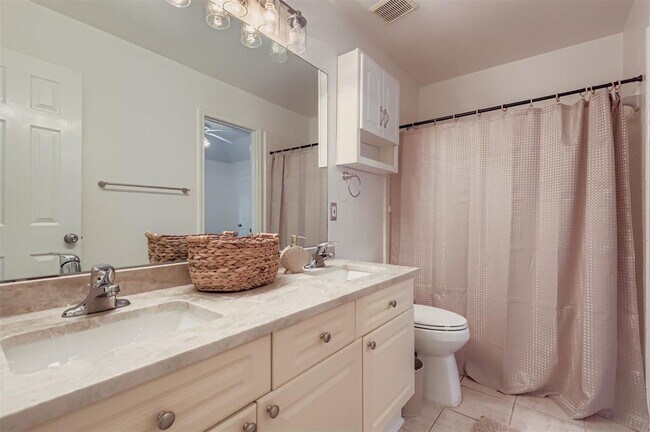 Building Photo - 3135 Burks Ln
