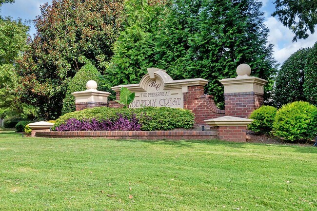 Building Photo - Spacious Townhome in Prime South Charlotte...