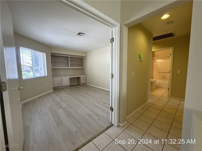 Building Photo - 2717 Sungold Dr