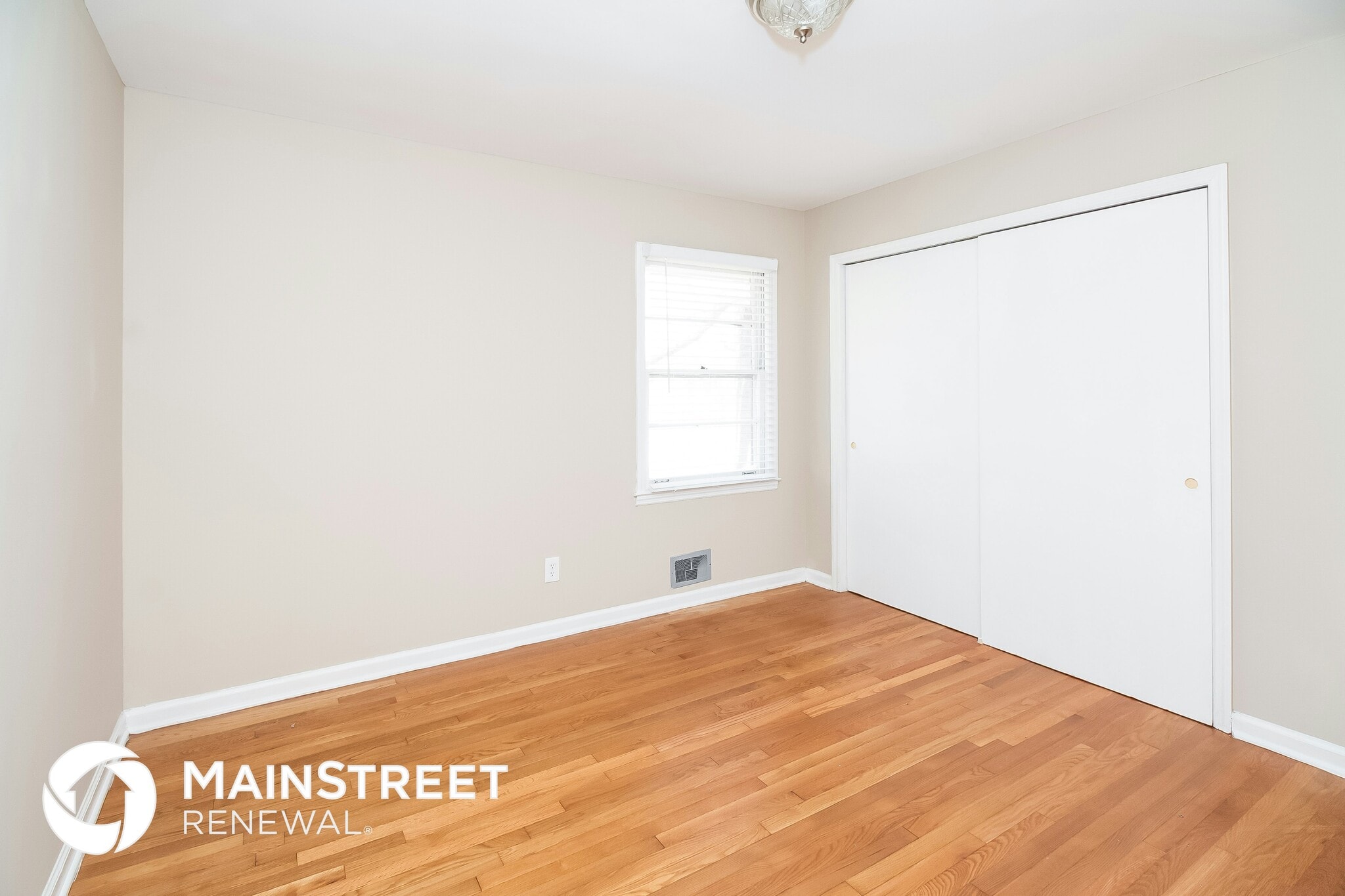 Building Photo - 6120 Longino Dr