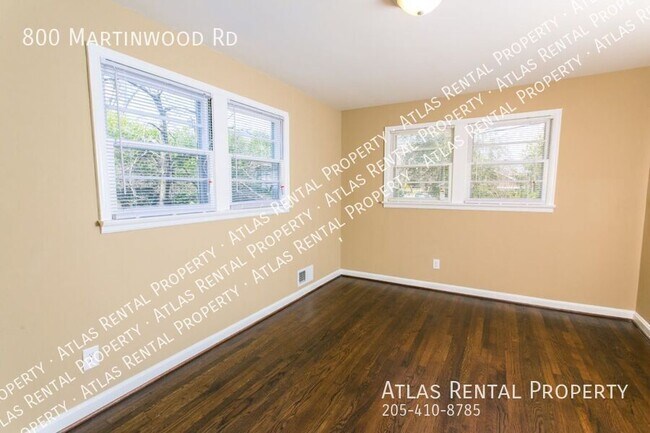 Building Photo - 800 Martinwood Rd