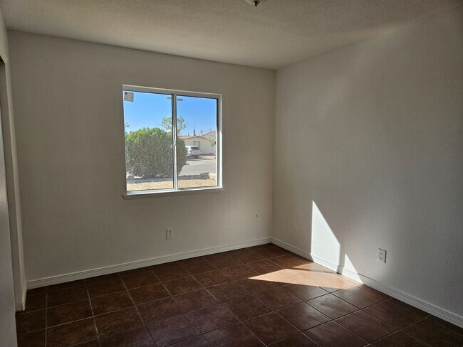 Building Photo - Great home in east El Paso