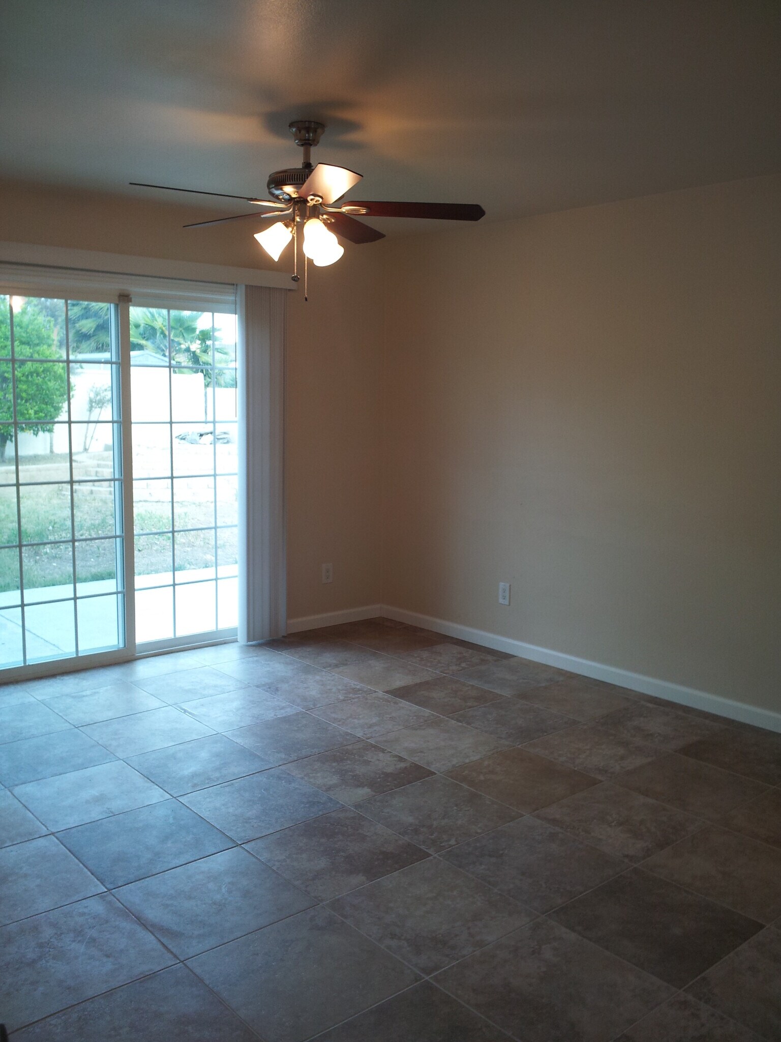 Building Photo - 5139 Omar Ct